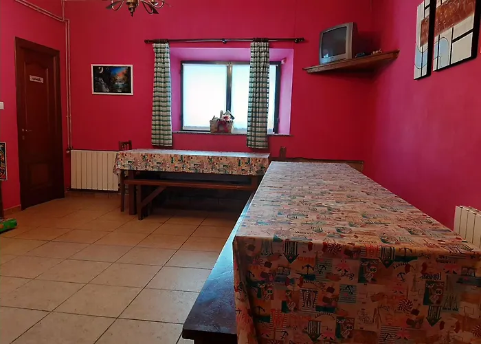 Casa Los Maestros